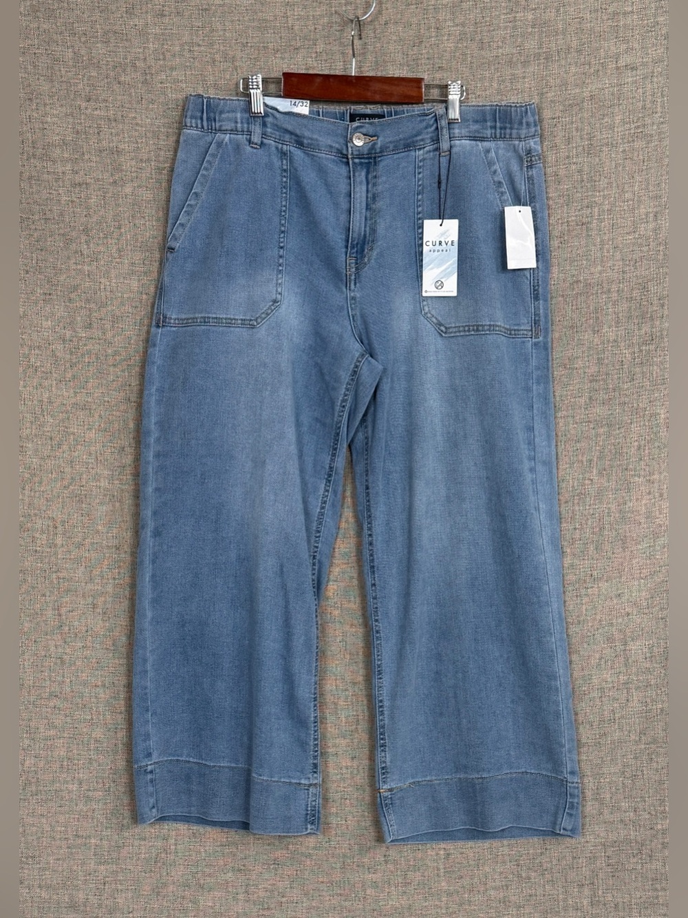 NWT Curve Appeal Wide-Leg Ankle Denim Jeans - Light Blue NWT